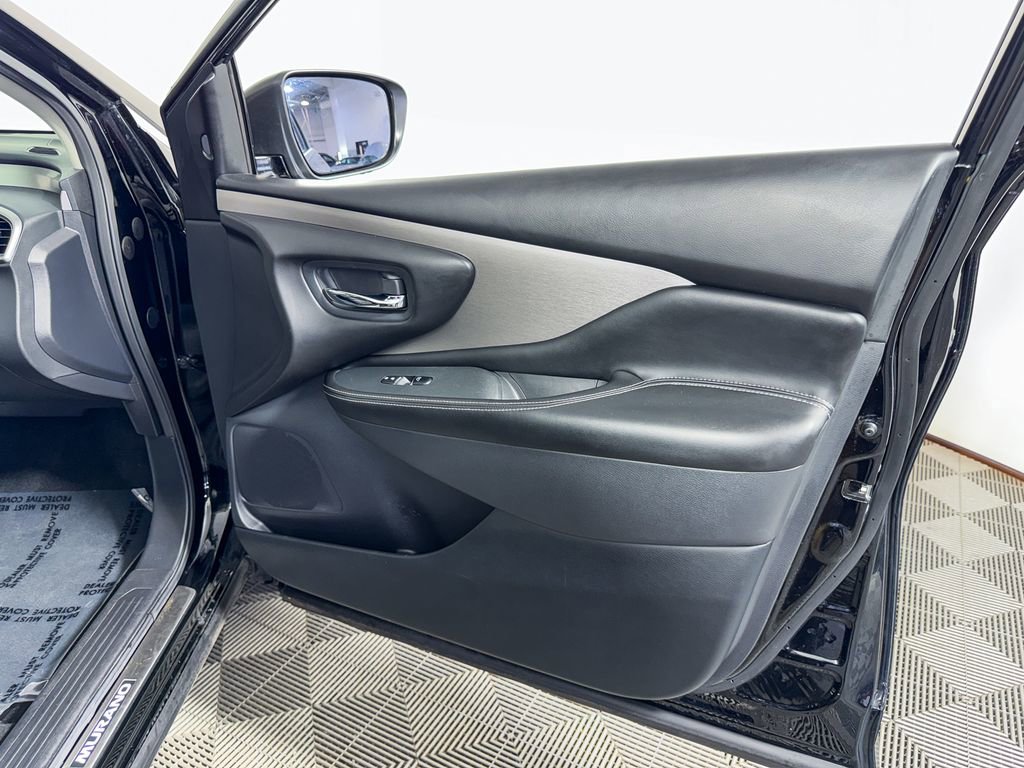 Certified 2023 Nissan Murano SL w/ SL Moonroof Package AWD/4WD image 52