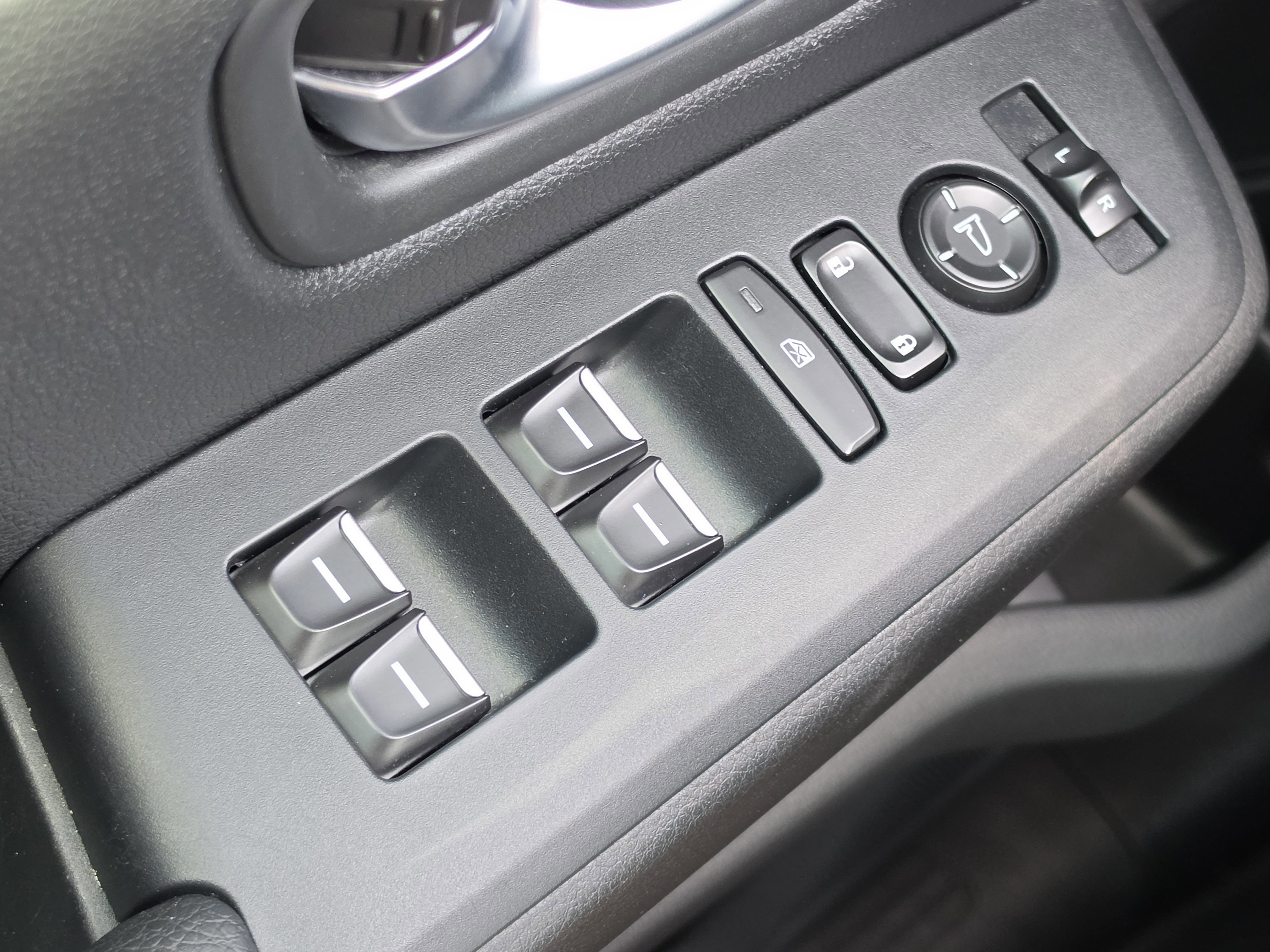 Used 2026 Honda Passport RTL image 14