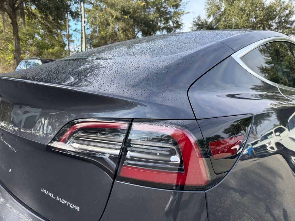 Used 2018 Tesla Model 3 Long Range image 11