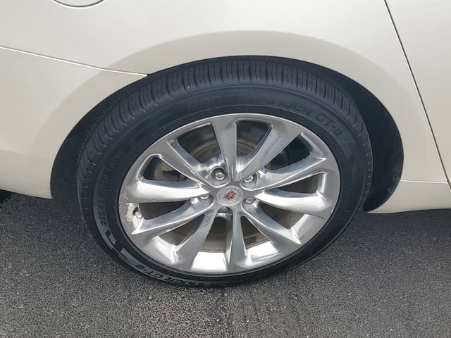 Certified 2013 Cadillac XTS Premium image 5