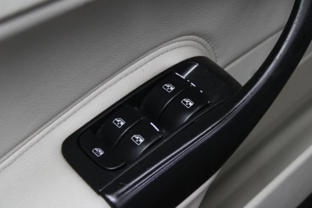 Used 2006 Saab 9-3 2.0T FWD image 10