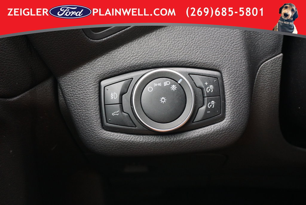 Used 2019 Ford Escape SE FWD image 29
