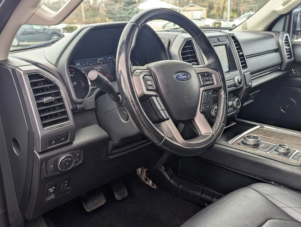 Used 2021 Ford Expedition Max Platinum image 9