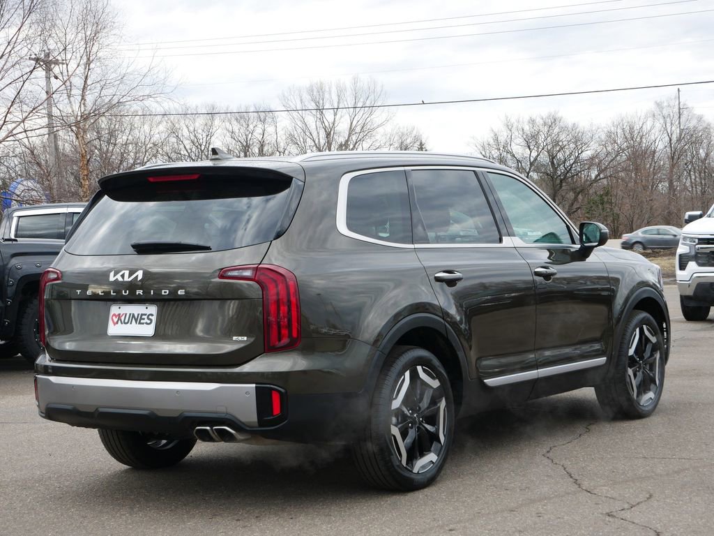 Used 2025 Kia Telluride S AWD/4WD image 10