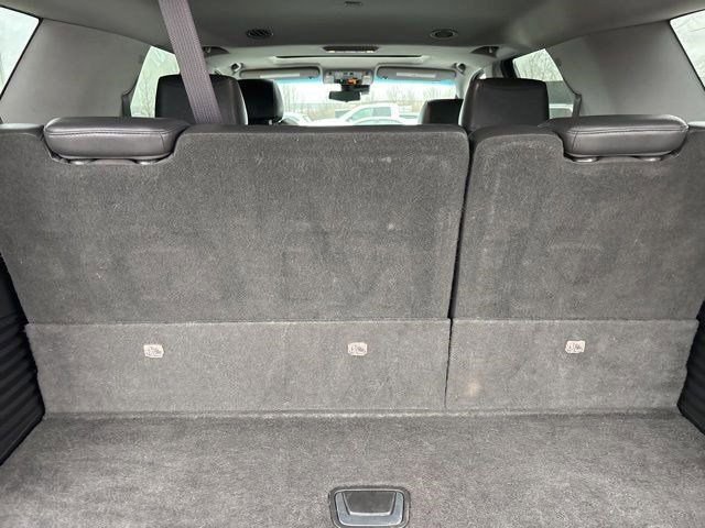 Used 2017 Cadillac Escalade Luxury image 36