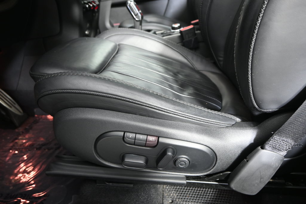 Used 2021 MINI Cooper Countryman John Cooper Works w/ Driver Assistance Package AWD/4WD image 22