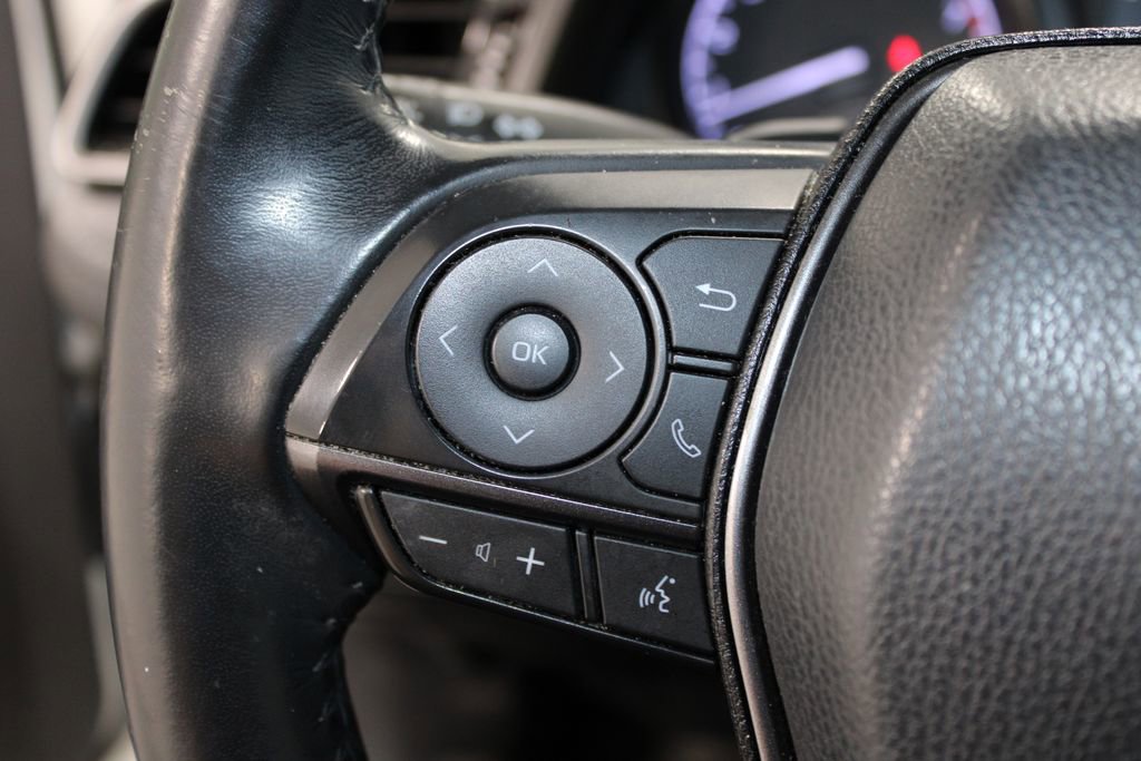 Used 2021 Toyota Camry SE image 19