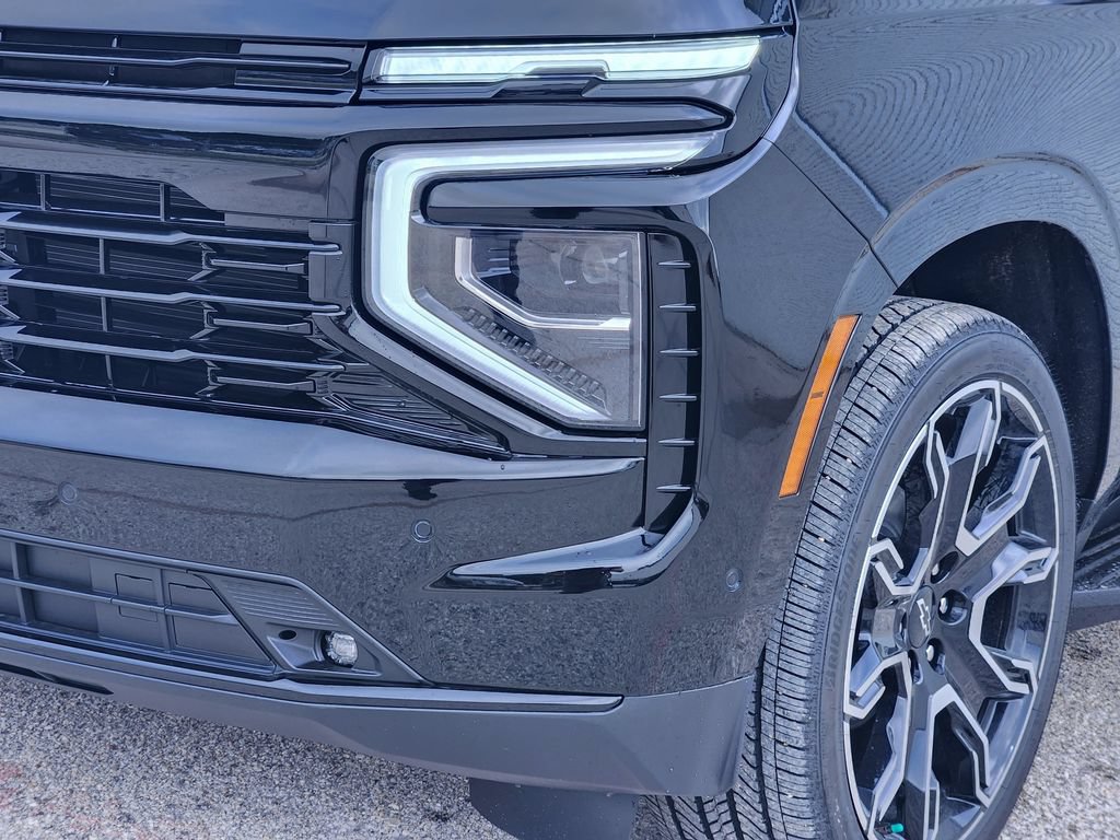 New 2026 Chevrolet Tahoe RST w/ RST Capability Package AWD/4WD image 6