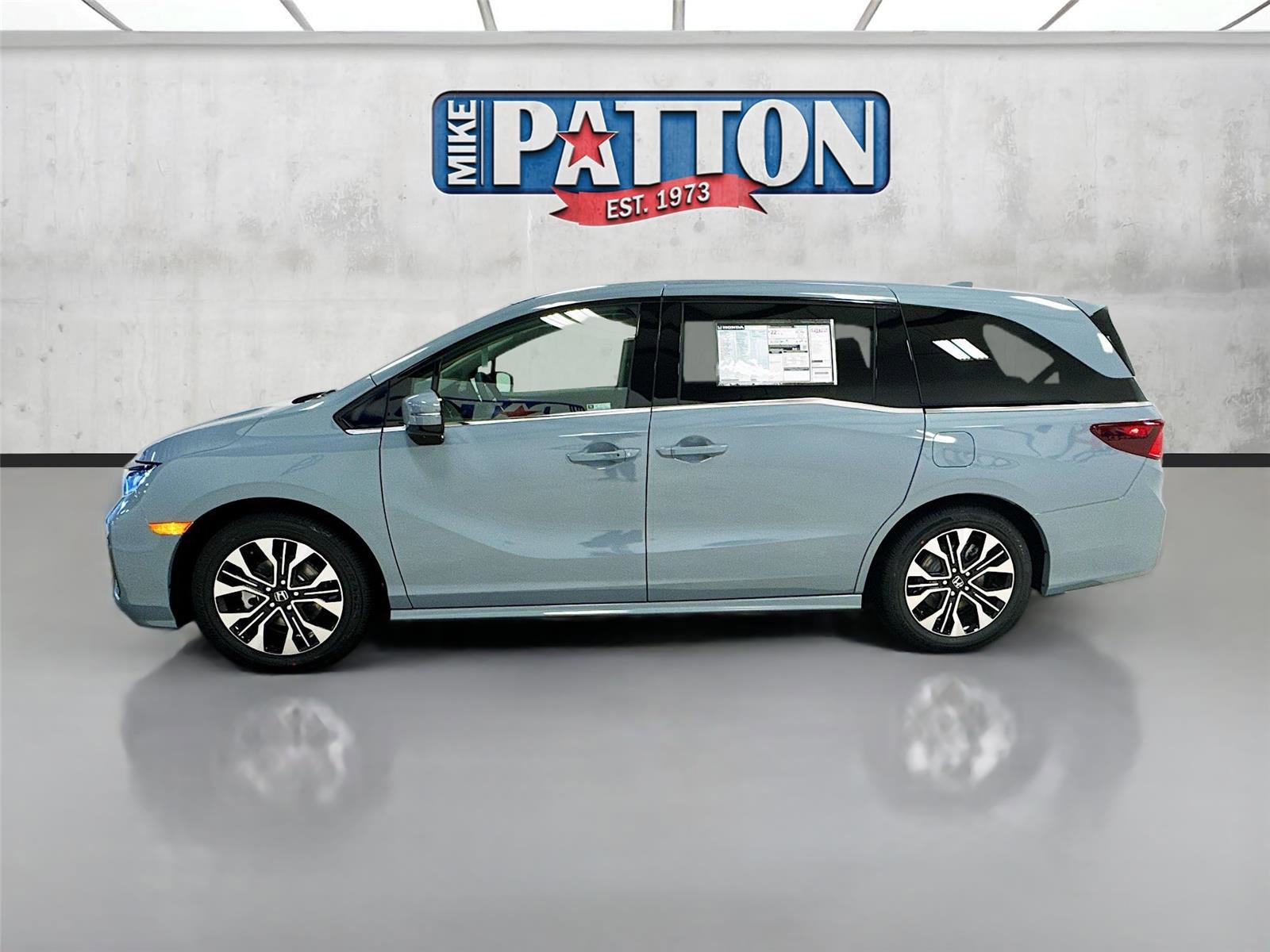 New 2026 Honda Odyssey Elite image 4