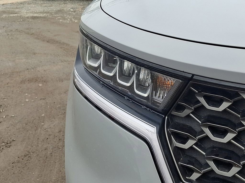 Used 2023 Kia Sorento S w/ Panoramic Sunroof Package image 35