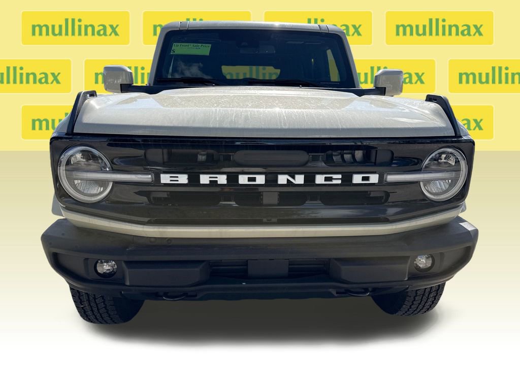 New 2025 Ford Bronco Outer Banks image 12