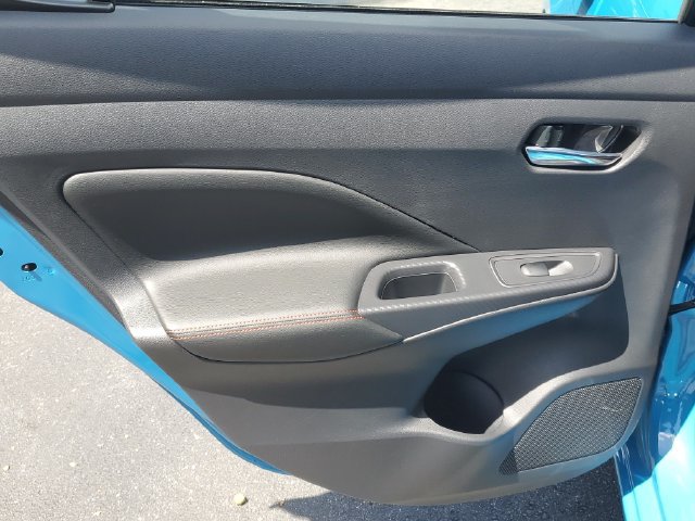 Certified 2025 Nissan Versa SR w/ Trunk Package FWD image 7
