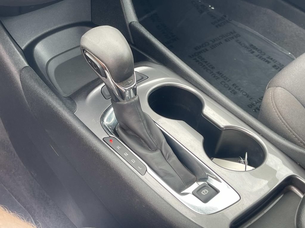 Used 2024 Chevrolet Malibu LS FWD image 30