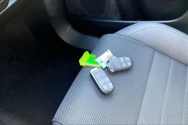 Certified 2024 Dodge Hornet R/T w/ R/T Blacktop Package AWD/4WD image 11