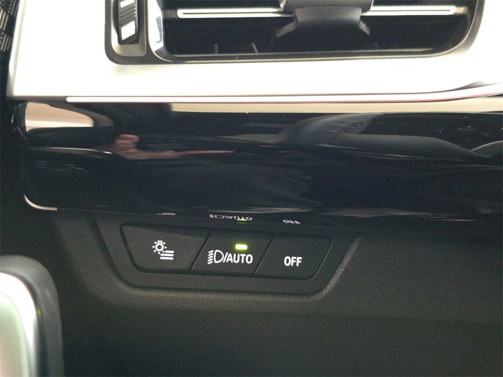 Used 2023 BMW X1 xDrive28i w/ Premium Package image 27