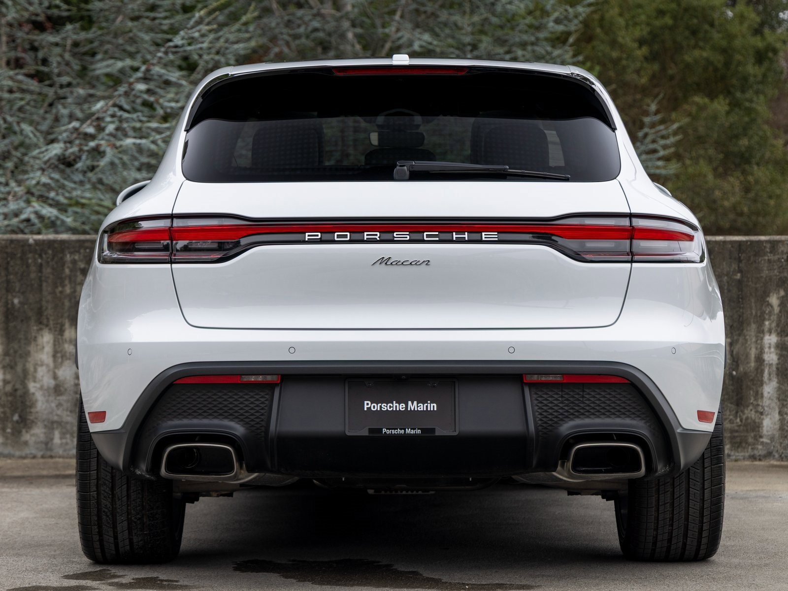 New 2025 Porsche Macan image 10