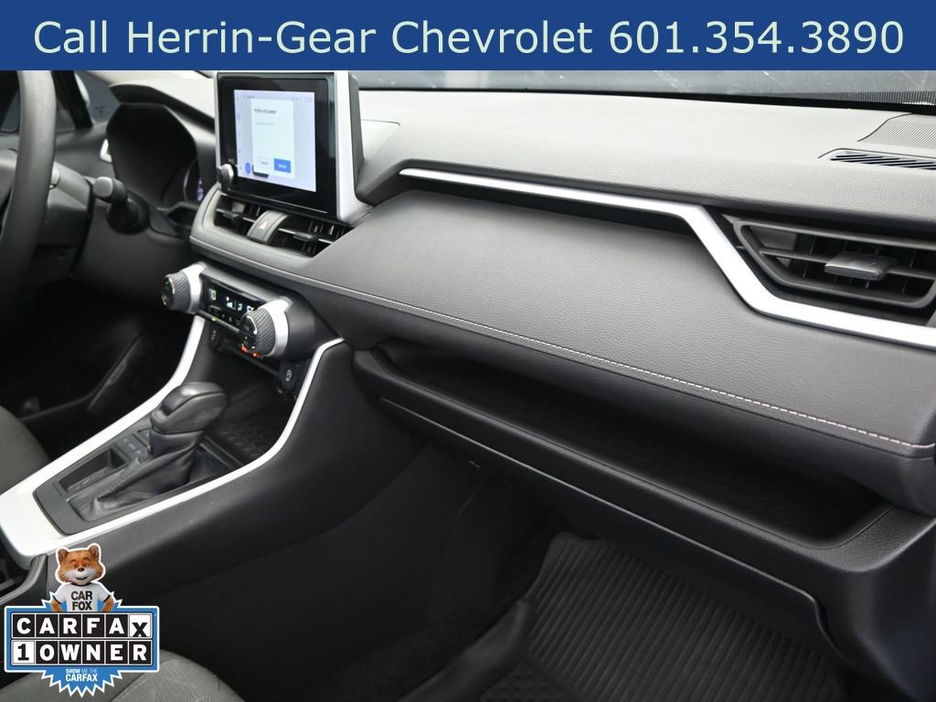 Used 2023 Toyota RAV4 XLE w/ Convenience Package FWD image 24
