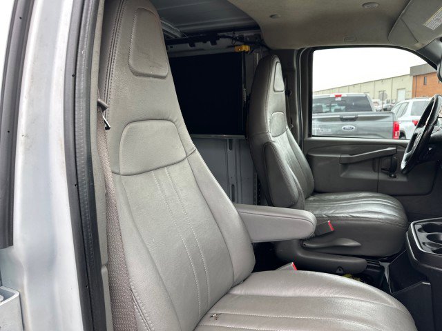 Used 2023 GMC Savana 2500 w/ Driver Convenience Package RWD image 27