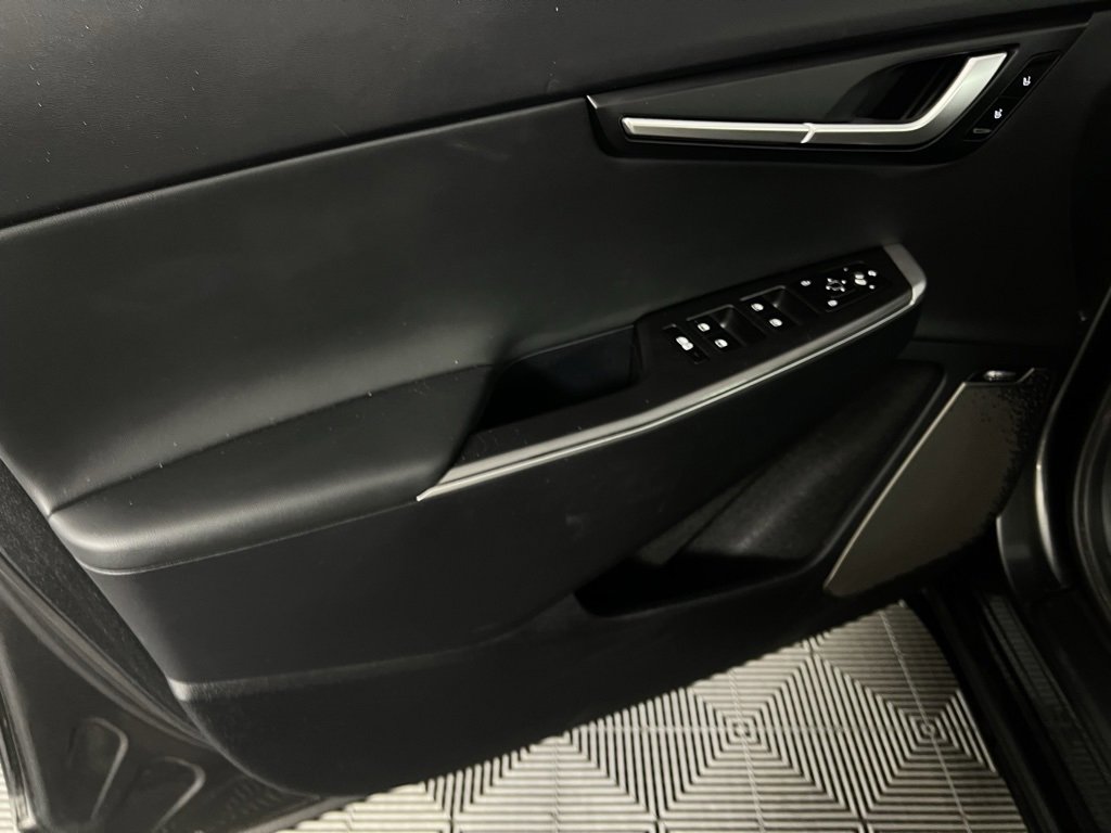 Used 2023 Kia EV6 Wind image 26