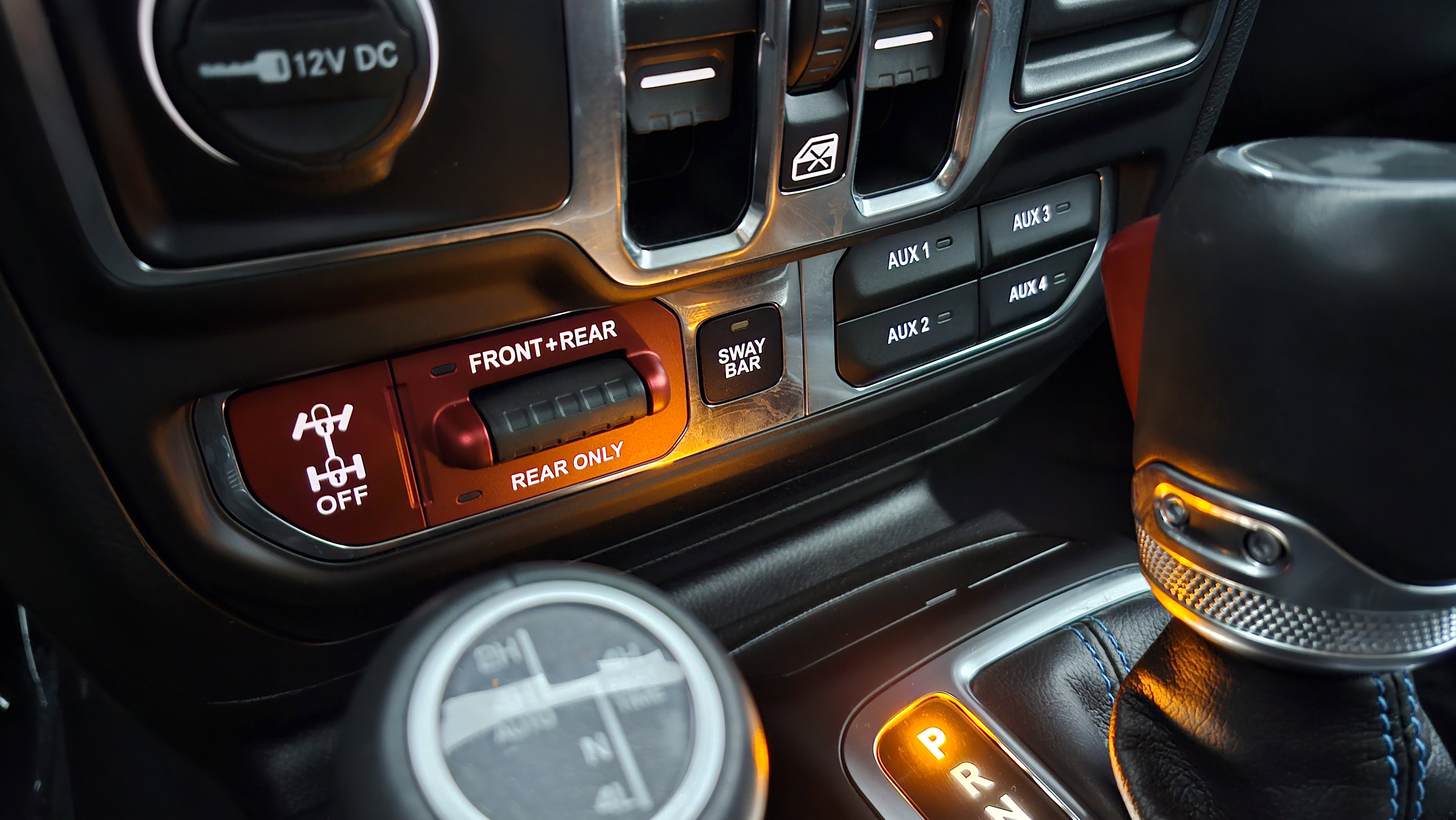 Used 2023 Jeep Wrangler Unlimited Rubicon 4xe w/ Cold Weather Group image 10