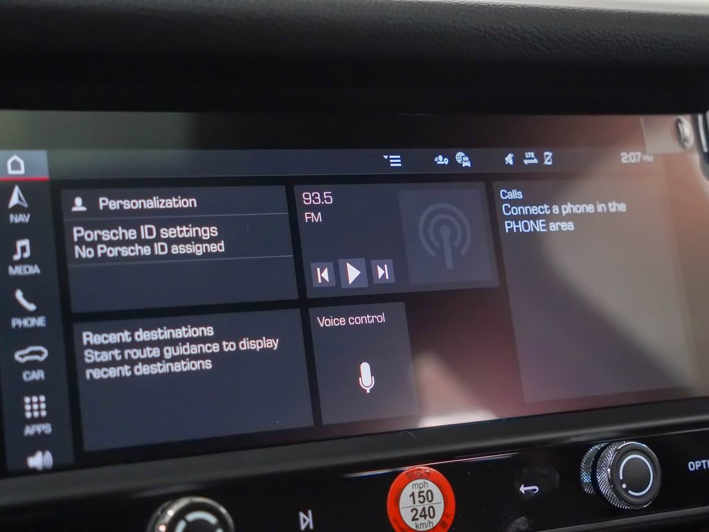 Used 2026 Porsche Macan AWD/4WD image 19