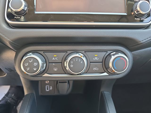 New 2025 Nissan Versa S w/ Trunk Package image 21