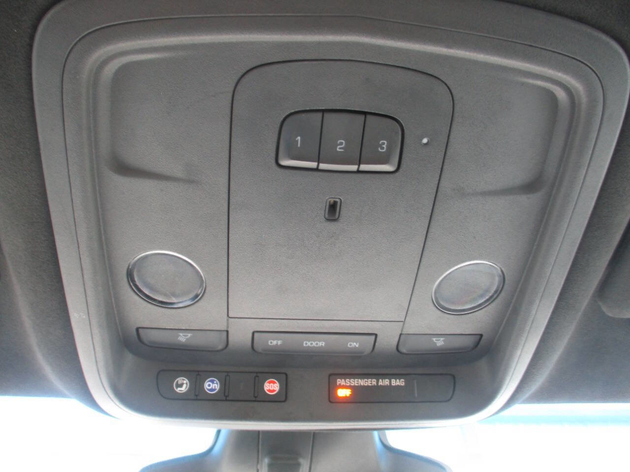 Used 2016 Cadillac ELR image 18