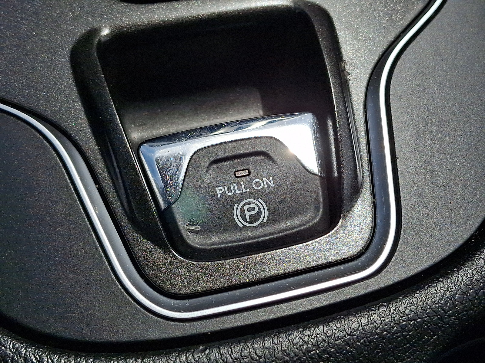 Used 2019 Jeep Cherokee Trailhawk AWD/4WD image 24