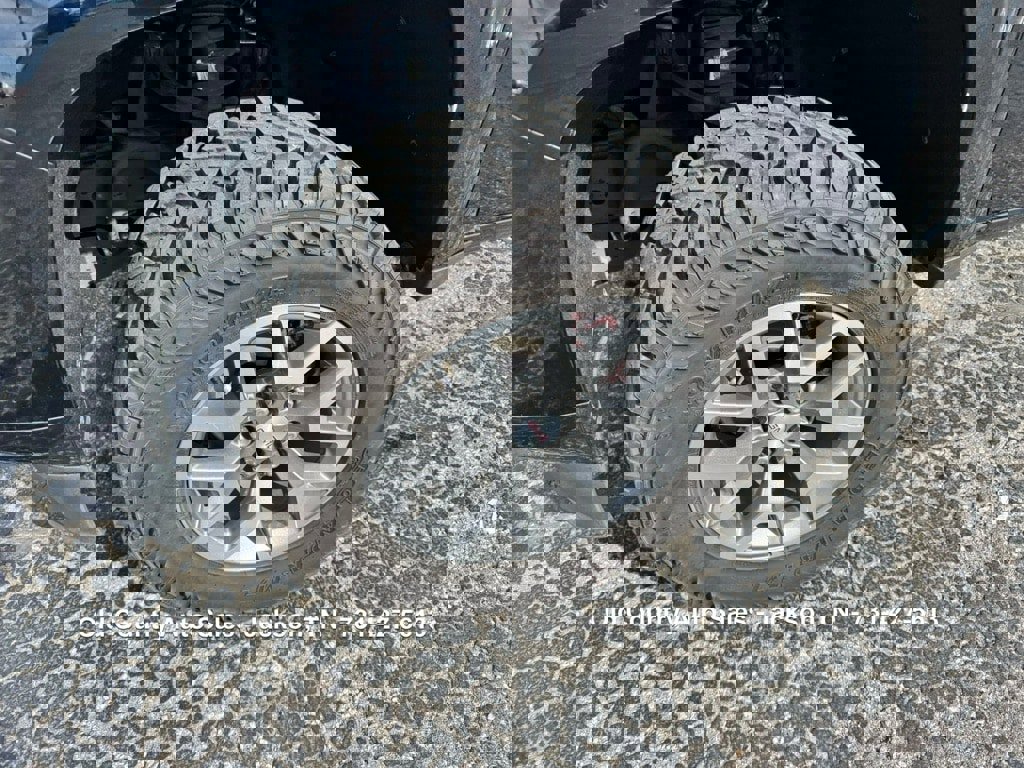 Used 2021 GMC Canyon AT4 w/ Driver Alert Package image 16