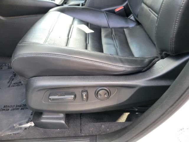 Used 2023 Honda CR-V EX-L image 17