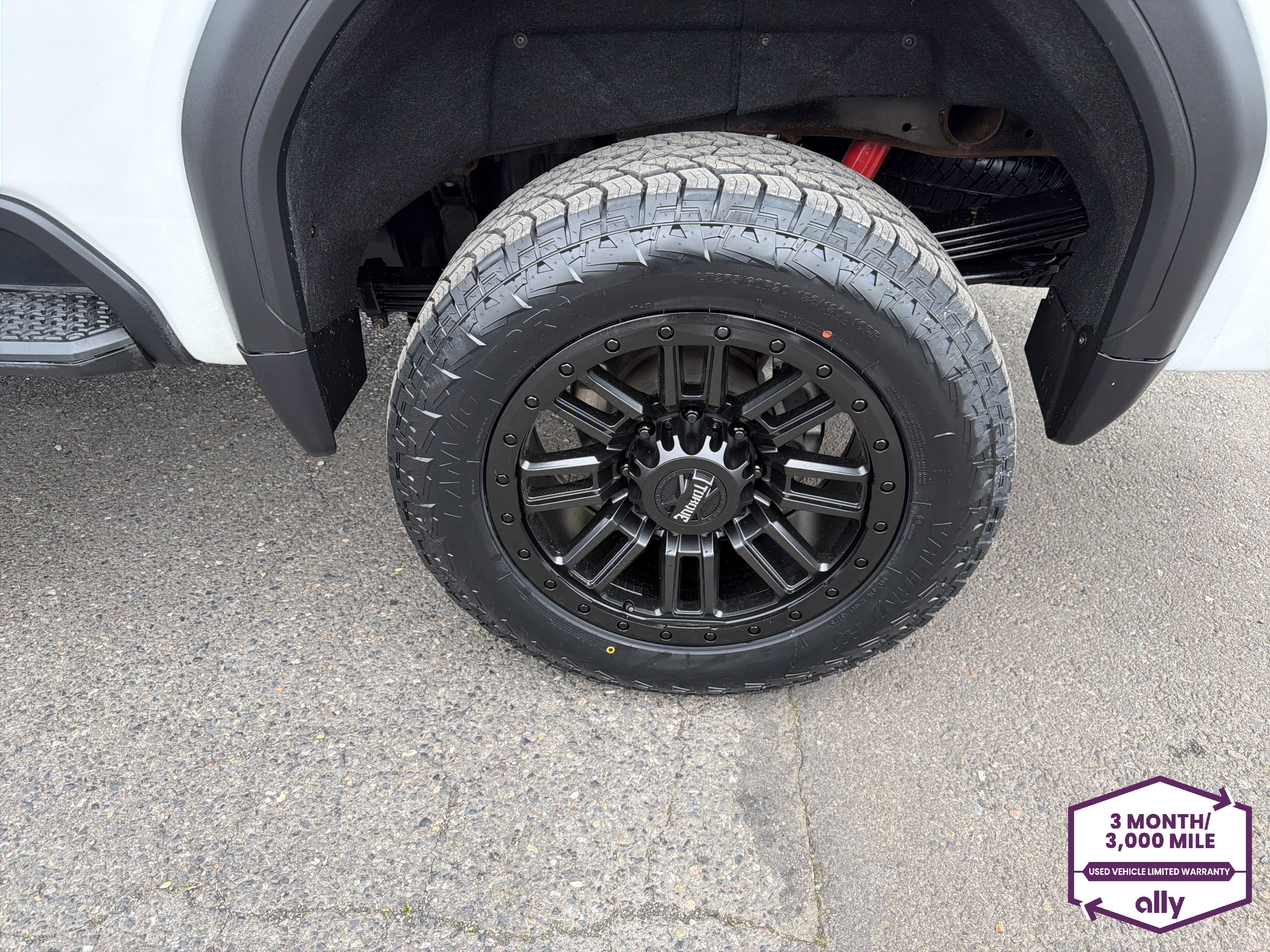 Used 2023 GMC Sierra 2500 AT4 w/ AT4 Premium Plus Package image 28