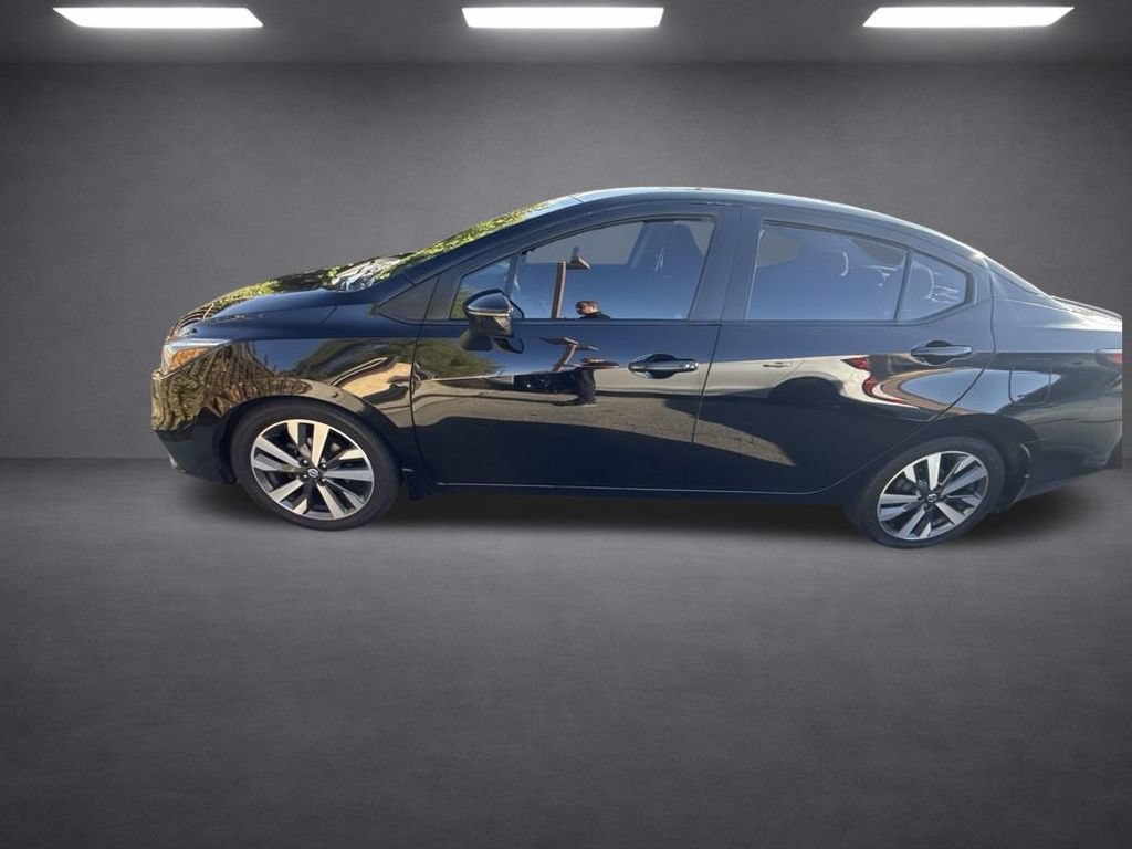 Used 2020 Nissan Versa SR FWD image 21