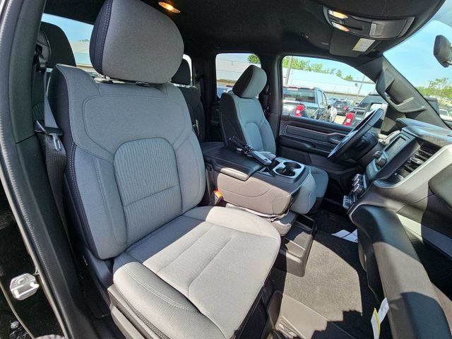 Used 2023 RAM 1500 Big Horn AWD/4WD image 31
