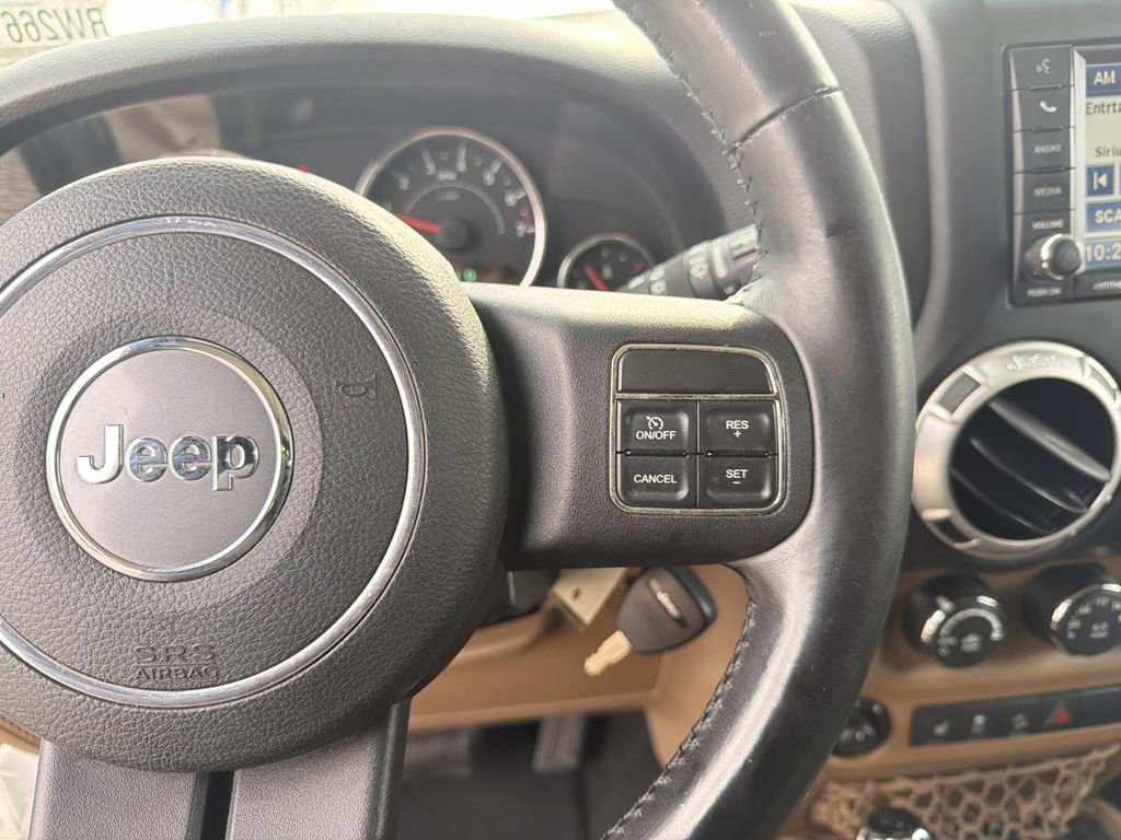 Used 2012 Jeep Wrangler Sahara w/ Dual Top Group image 18