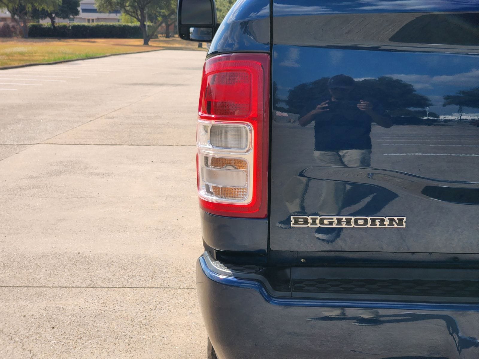 Used 2024 RAM 2500 Big Horn w/ Sport Appearance Package AWD/4WD image 14