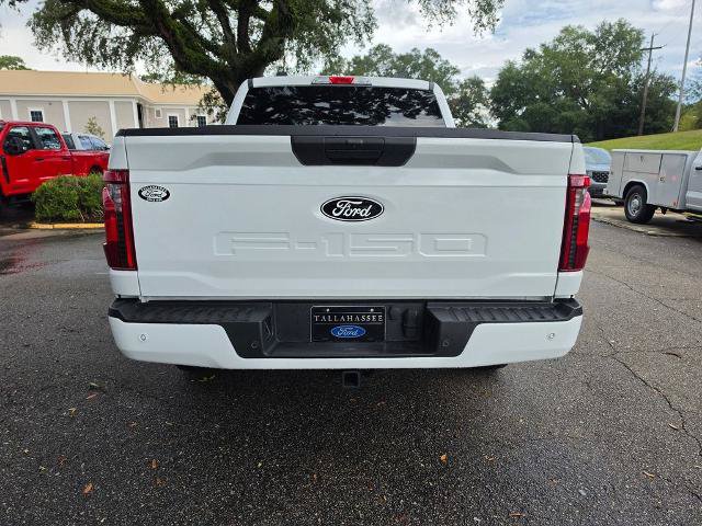 Used 2026 Ford F150 XLT w/ XLT Black Appearance Package RWD image 4