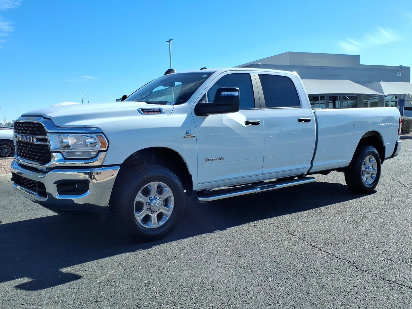 Used 2024 RAM 3500 Big Horn AWD/4WD image 3
