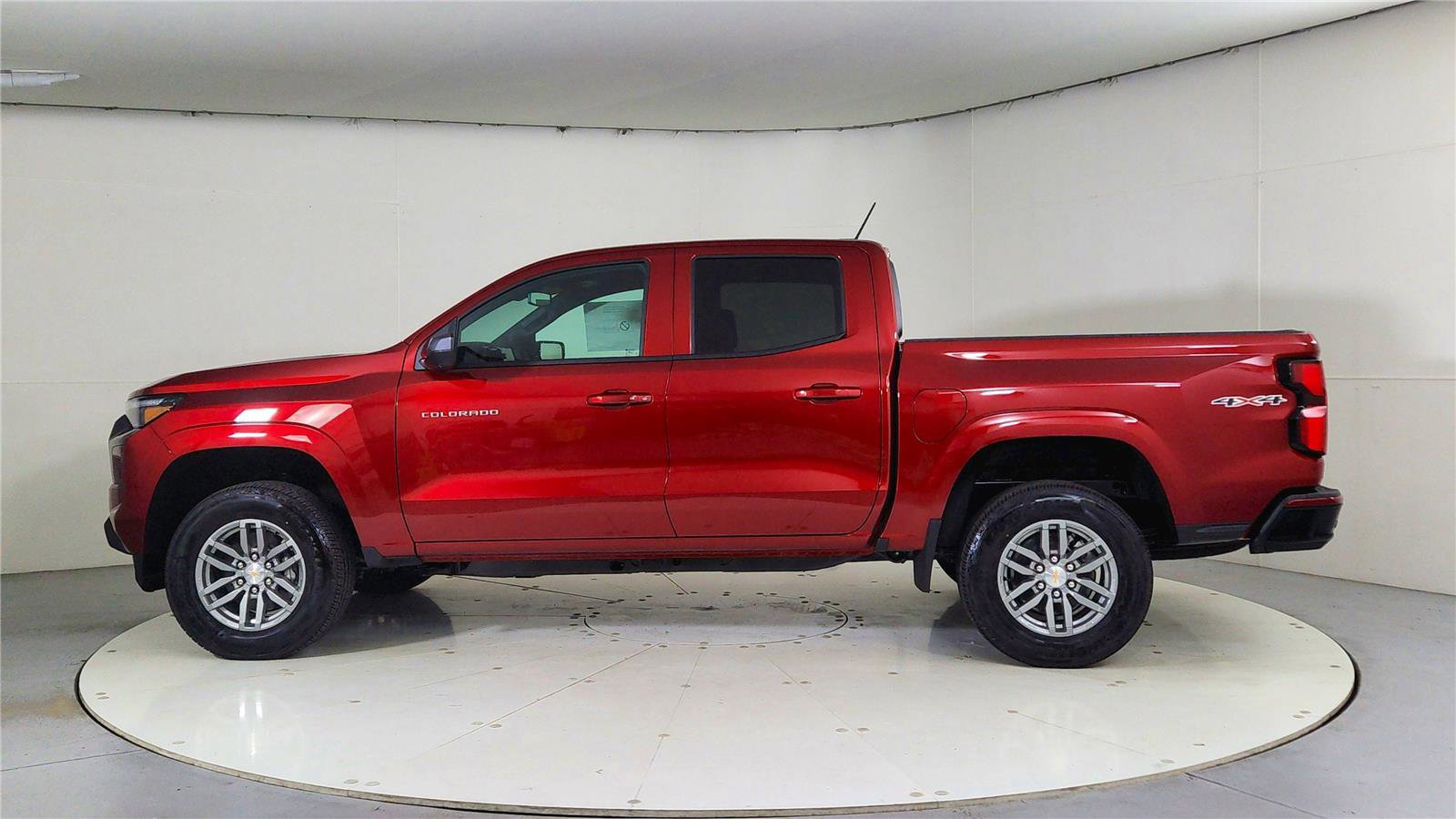 New 2026 Chevrolet Colorado LT w/ LT Convenience Package image 4