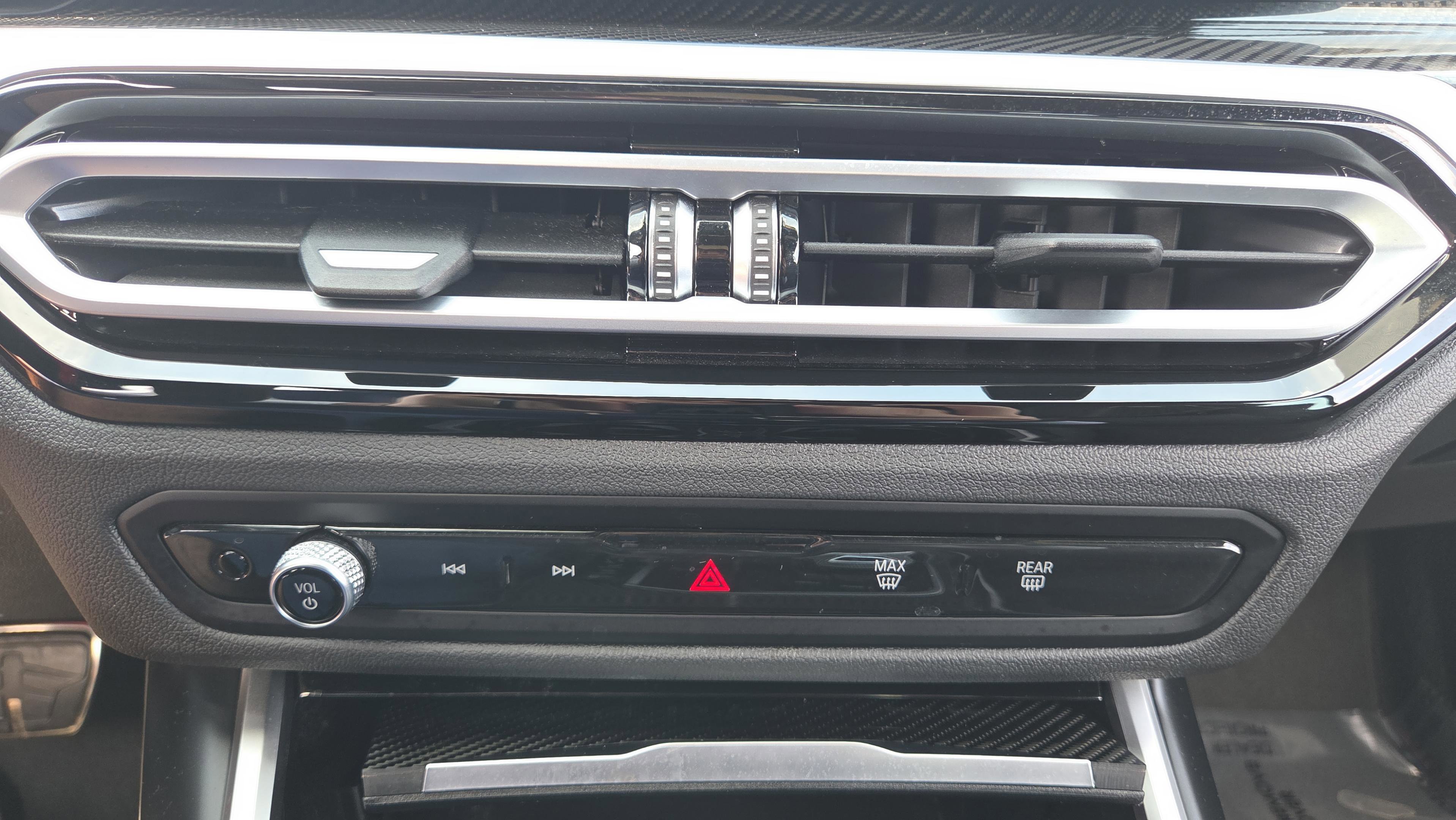 Used 2024 BMW M4 xDrive Competition w/ Executive Package image 33