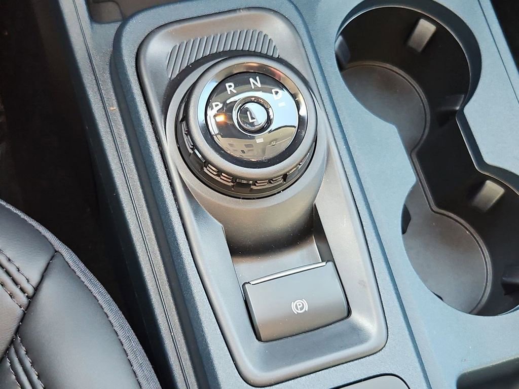 New 2025 Ford Maverick Lariat w/ Black Appearance Package image 17