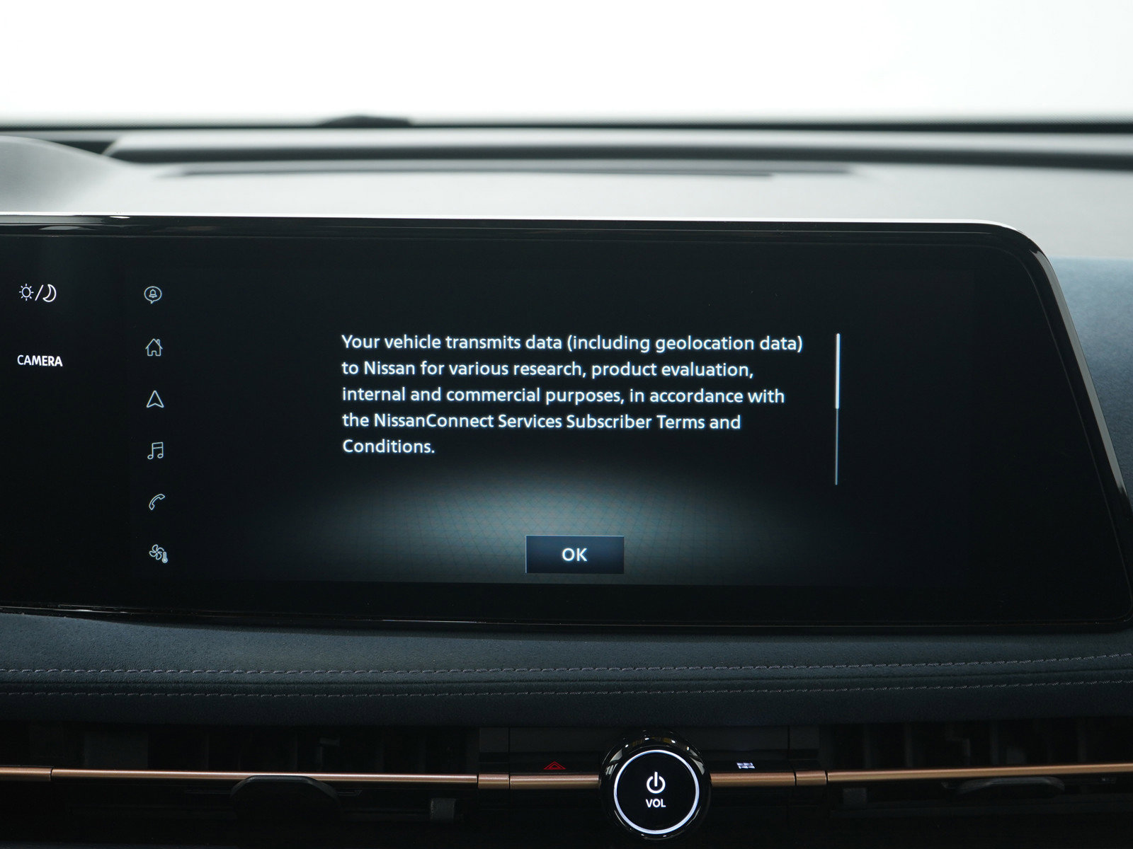 Used 2024 Nissan Ariya AWD image 18