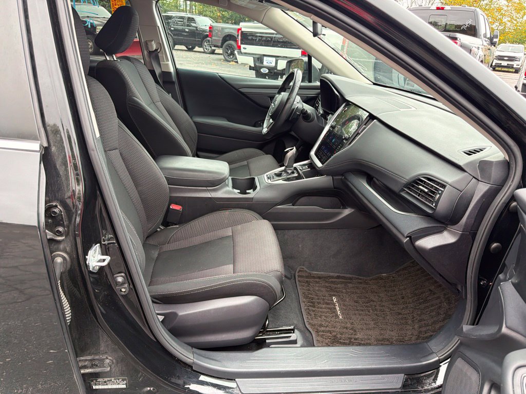 Used 2023 Subaru Outback Premium AWD/4WD image 15