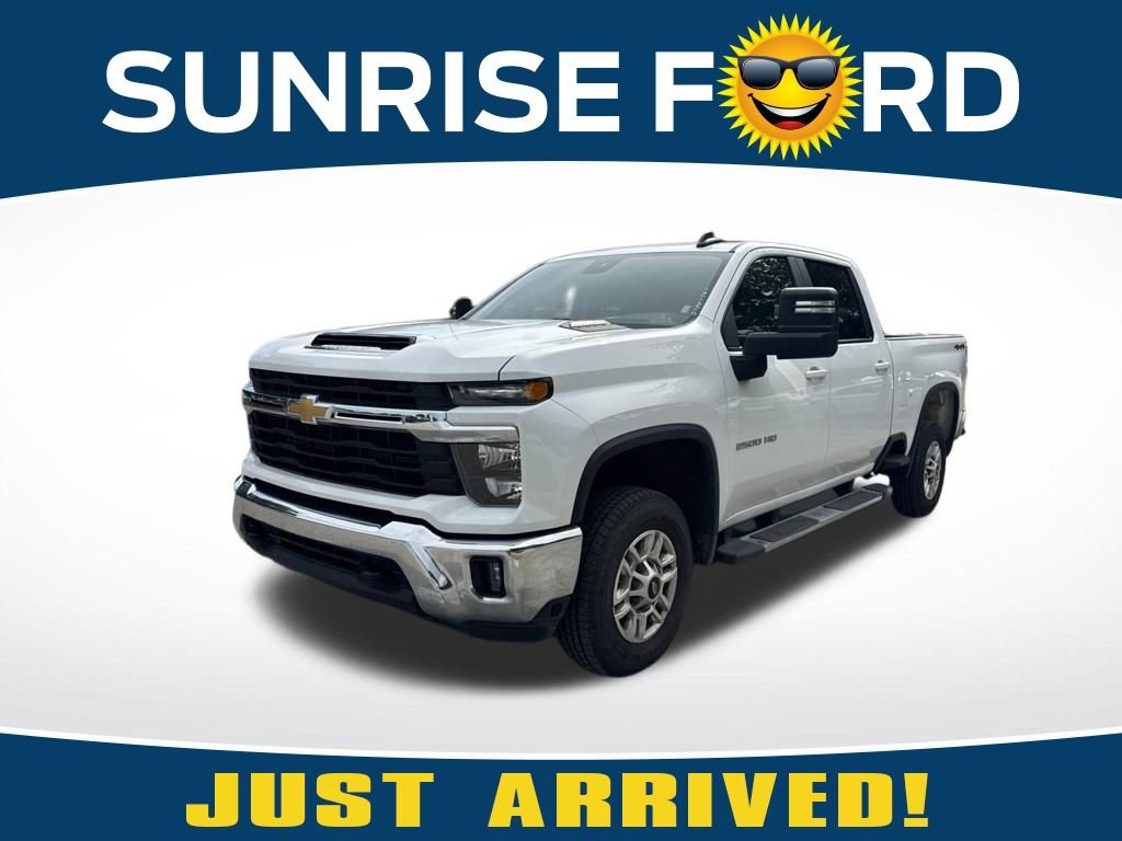 Used 2025 Chevrolet Silverado 2500 LT w/ Convenience Package AWD/4WD 360° Tour