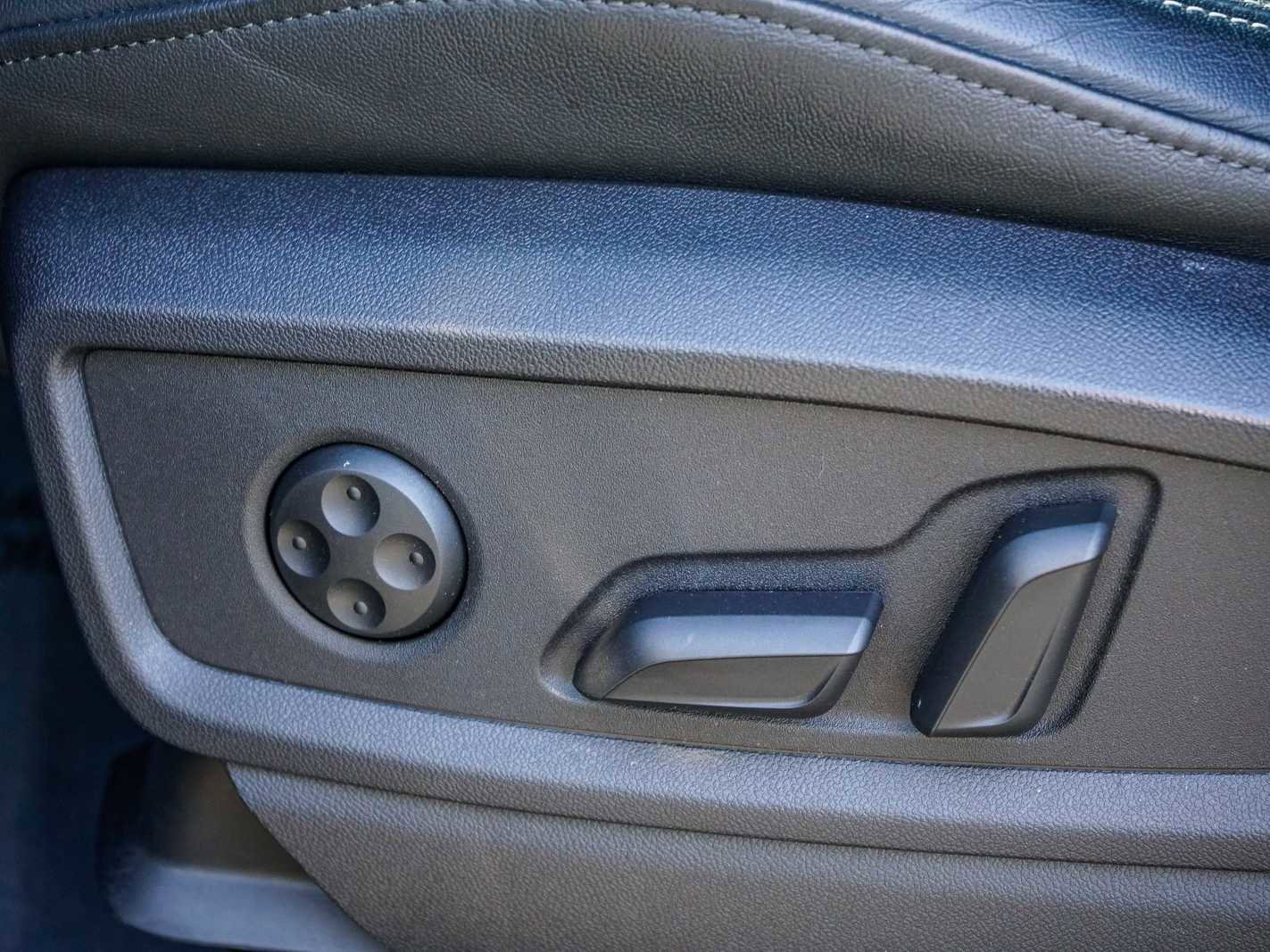 Used 2023 Audi Q5 2.0T Prestige w/ Prestige Package image 20