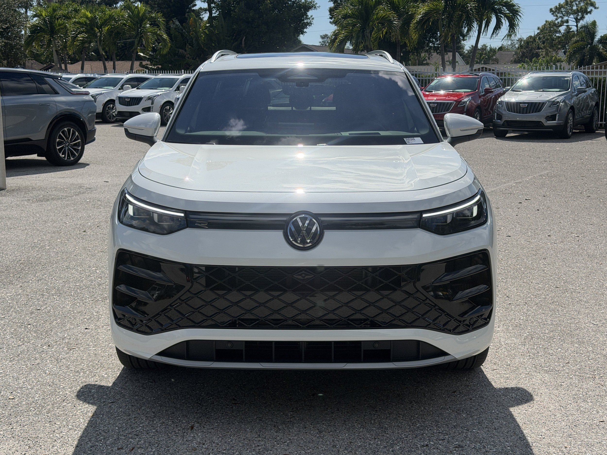New 2026 Volkswagen Tiguan SEL R-Line AWD/4WD image 8