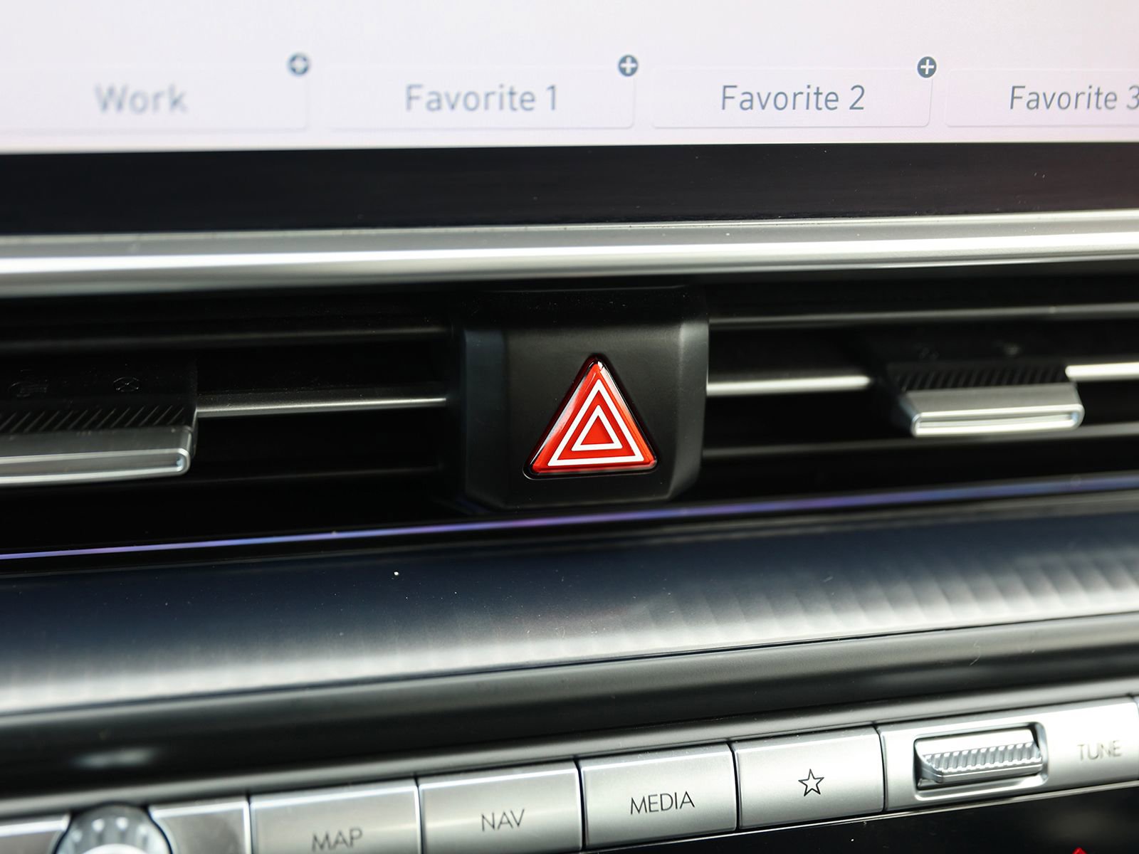 Certified 2023 Hyundai Ioniq 6 Limited AWD/4WD image 22