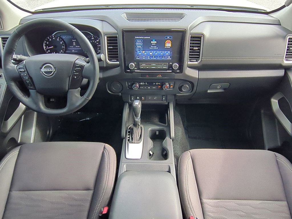 Certified 2022 Nissan Frontier SV image 15