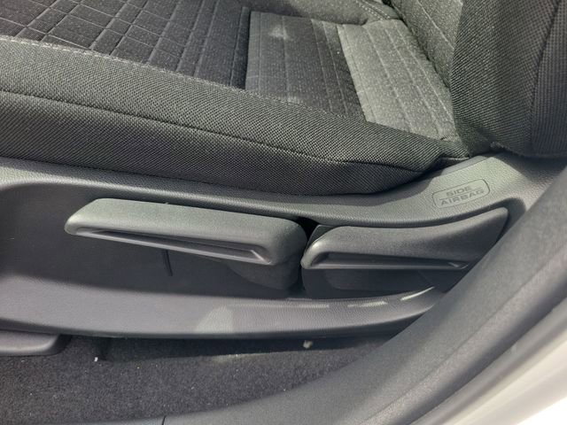 New 2026 Honda HR-V LX image 38