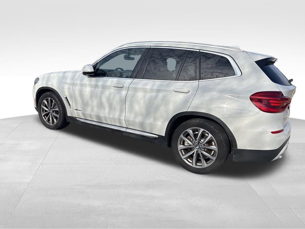 Used 2018 BMW X3 xDrive30i image 17