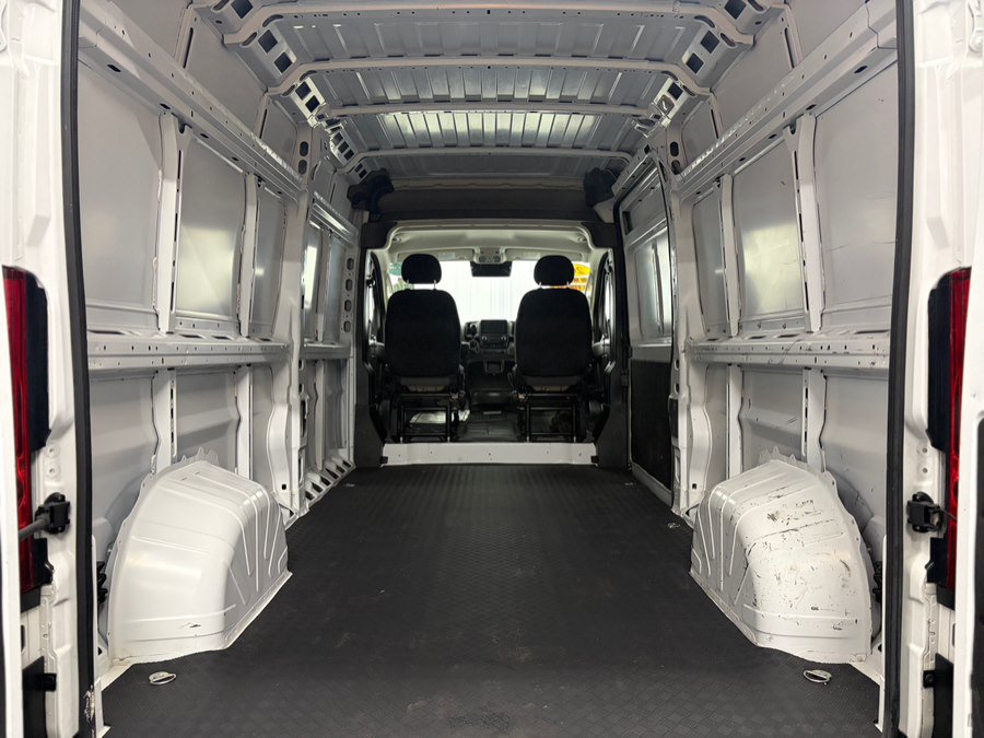 Used 2023 RAM ProMaster 2500 FWD image 15